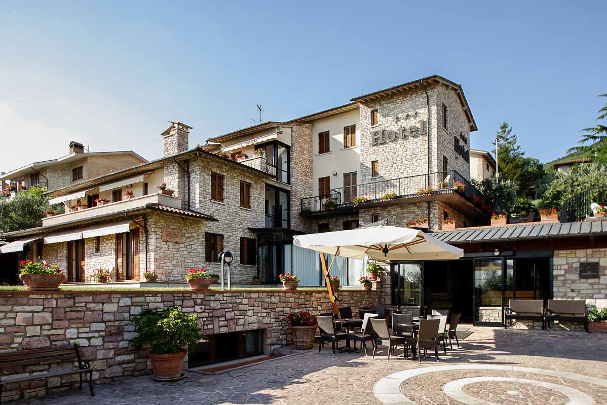 Esterno | Hotel La Terrazza ad Assisi | Hotel tre stelle ad Assisi con ristorante, centro benessere, SPA e ristorante interno